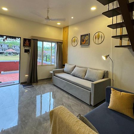 Hotel Sadhana Executive Dapoli Ngoại thất bức ảnh