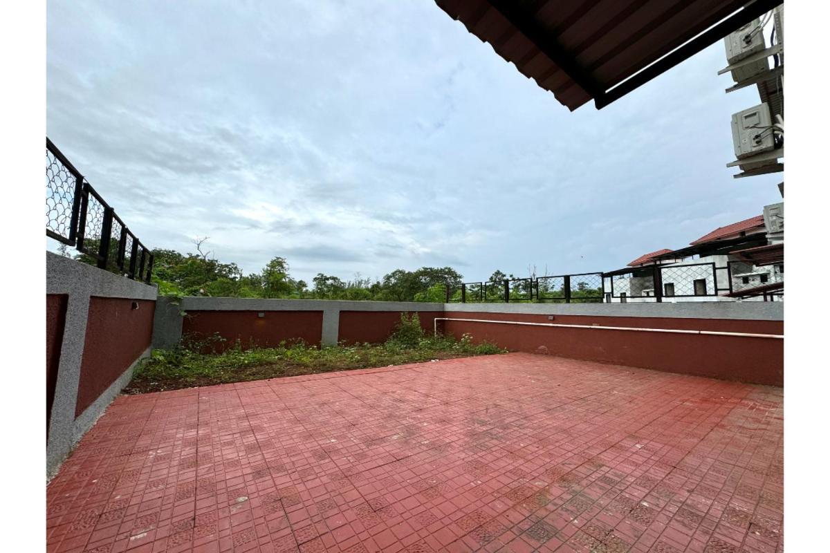 Hotel Sadhana Executive Dapoli Ngoại thất bức ảnh
