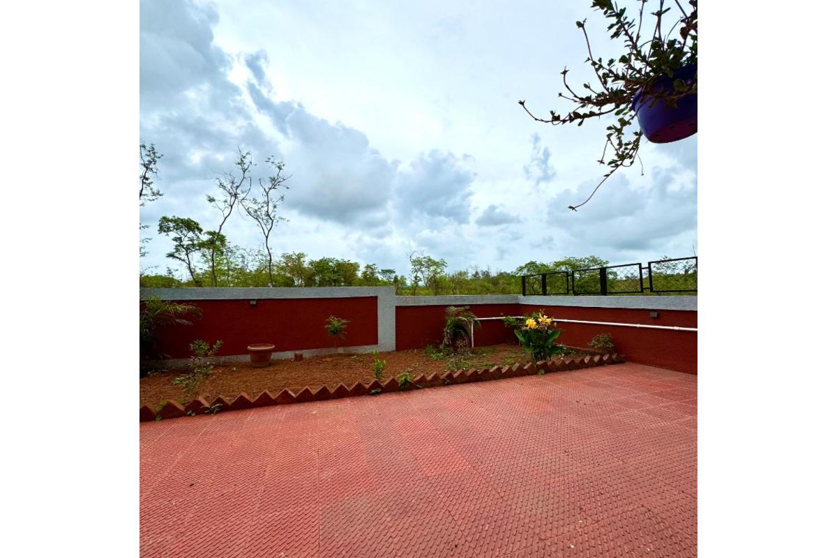 Hotel Sadhana Executive Dapoli Ngoại thất bức ảnh