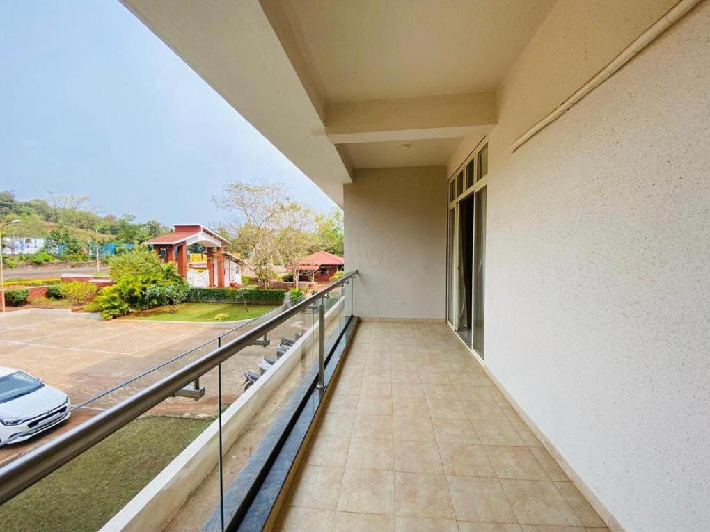 Hotel Sadhana Executive Dapoli Ngoại thất bức ảnh